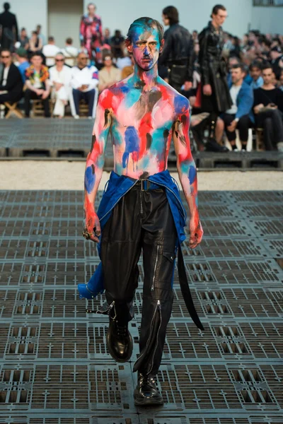 Look 20
